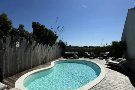 Résidence La Perle Rose Villa Standing 5 &eacute;toiles Avec Piscine Jacuzzi Et Superbe Vue, Villa à Aigues-Mortes avec Piscine & Vue - Photo 192