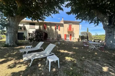 Résidence La Maison De Constance - Charmante Maison Proven&ccedil;ale 3 Chambres, Maison à Aigues-Mortes près des Plages - Photo 2