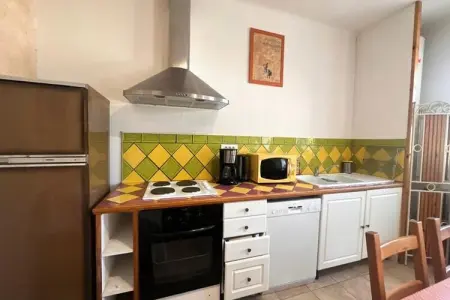 Résidence La Maison De Constance - Charmante Maison Proven&ccedil;ale 3 Chambres, Maison à Aigues-Mortes près des Plages - Photo 9