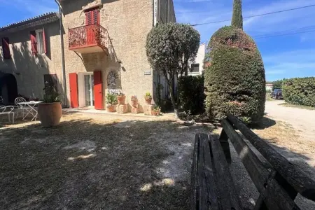Résidence La Maison De Constance - Charmante Maison Proven&ccedil;ale 3 Chambres, Maison à Aigues-Mortes près des Plages - Photo 25