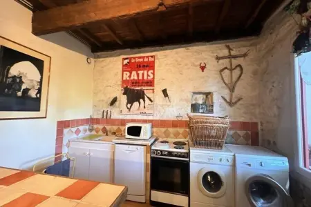 Résidence G&icirc;te De La Cave - Charmant G&icirc;te Proven&ccedil;al Avec Une Chambre, Ferme à Aigues-Mortes près de la plage - Photo 22