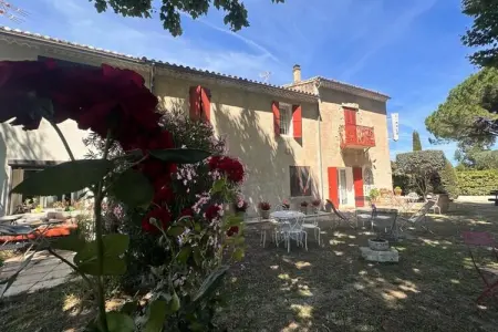 Résidence G&icirc;te De La Cave - Charmant G&icirc;te Proven&ccedil;al Avec Une Chambre, Ferme à Aigues-Mortes près de la plage - Photo 31
