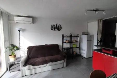 Un Balcon Sur La Marina T2 Climatis&eacute;, Appartement à Frontignan près du port - Photo 3