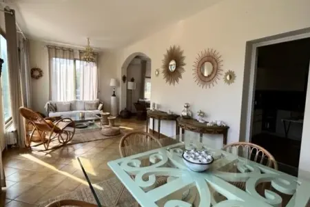 Villa Secret Du Jardin Face &agrave; La Mer, Villa à Frontignan avec Plage Privée - Photo 9