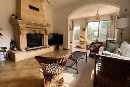 Villa Secret Du Jardin Face &agrave; La Mer, Villa à Frontignan avec Plage Privée - Photo 15