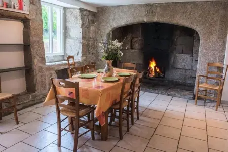 Gîte de France Le gîte gévaudan, 6/7 personnes au bacon 2 épis, Gîte à Bacon avec sentiers de randonnée - Photo 5