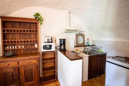 Gîte de France Gîtes de france 2 épis 5 personnes à mazel bouissy 2 épis, Maison près des Gorges du Tarn avec jardin et barbecue - Photo 11
