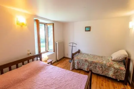 Gîte de France Gîtes de france 2 épis 5 personnes à mazel bouissy 2 épis, Maison près des Gorges du Tarn avec jardin et barbecue - Photo 16