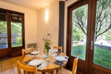 Gîte de France Logement 2/4 personnes - village de gites des vignes 2 épis, Cottage aux Gorges du Tarn avec Piscine - Photo 12