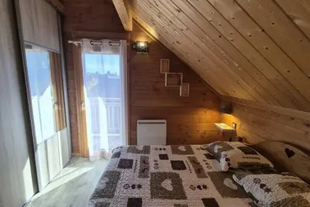 **chalet D'exception &agrave; Louer &agrave; La F&eacute;claz &ndash; 4 Chambres, 10 Couchages, Chalet à La Féclaz avec Accès Ski - Photo 15