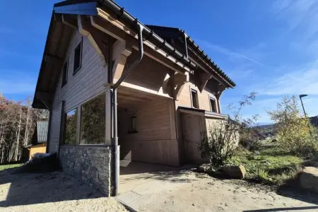 **chalet D'exception &agrave; Louer &agrave; La F&eacute;claz &ndash; 4 Chambres, 10 Couchages, Chalet à La Féclaz avec Accès Ski - Photo 21