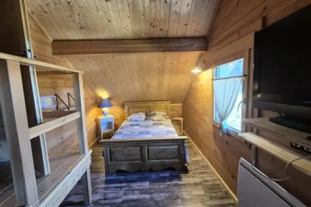**chalet D'exception &agrave; Louer &agrave; La F&eacute;claz &ndash; 4 Chambres, 10 Couchages, Chalet à La Féclaz avec Accès Ski - Photo 36