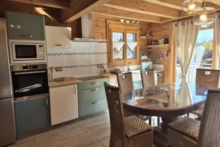 **chalet D'exception &agrave; Louer &agrave; La F&eacute;claz &ndash; 4 Chambres, 10 Couchages, Chalet à La Féclaz avec Accès Ski - Photo 42