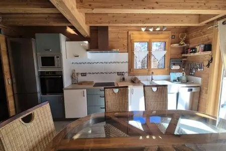 **chalet D'exception &agrave; Louer &agrave; La F&eacute;claz &ndash; 4 Chambres, 10 Couchages, Chalet à La Féclaz avec Accès Ski - Photo 51