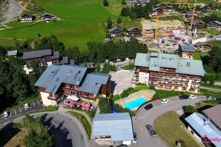 Résidence Val Blanc 2, Appartement à Arêches avec piscine et balcon - Photo 1