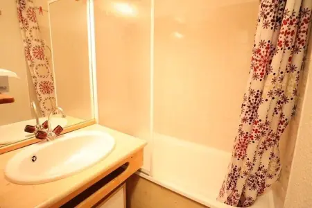 Résidence Val Blanc 2, Appartement à Arêches près des pistes de ski - Photo 6