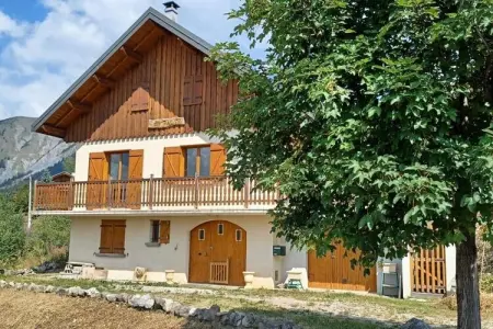 Grand Chalet Avec Terrasse, Vue Montagne Et Espace Nature, Chalet dans les Alpes avec vue imprenable sur les montagnes - Photo 19