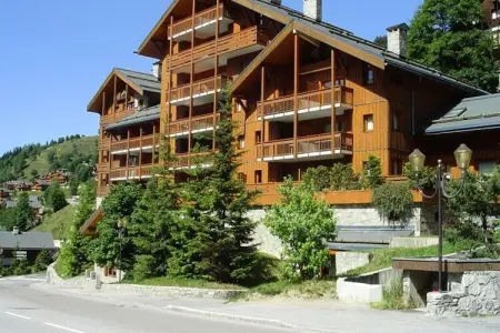 Résidence Le Cristal, Appartement 4 piÃ¨ces de charme en duplex pour 8 personnes situÃ© dans MÃ©ribel centre proche des commerces - Photo 1