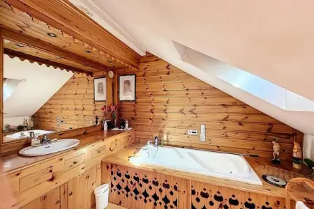 Chalet Les Elfes, Chalet aux Allues près de la remontée mécanique Olympe - Photo 4
