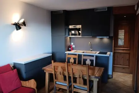 Résidence Roselend, Charmant appartement de 3 piÃ¨ces situÃ© dans une rÃ©sidence au village du Chantel, proche des pistes et avec piscine. - Photo 9
