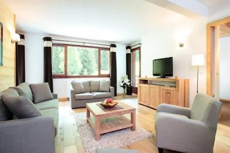 Résidence Les Portes du Mont Blanc ****, Appartement à Vallorcine avec spa et piscine - Photo 16