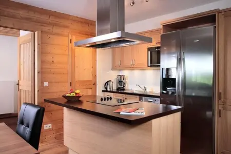 Résidence Les Portes du Mont Blanc ****, Appartement à Vallorcine avec spa et piscine - Photo 17