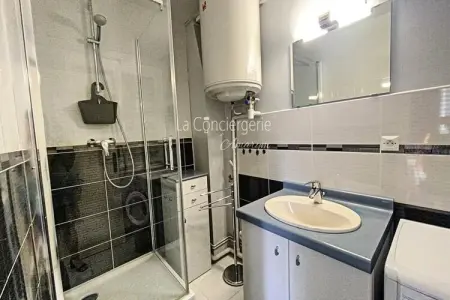 Résidence Th 23 -  🌊 Charmant Appartement Vue Sur Le Port 🌞, Maison de Vacances à Le Tréport Falaises - Photo 4