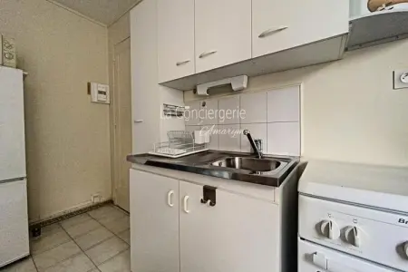 Résidence Th 23 -  🌊 Charmant Appartement Vue Sur Le Port 🌞, Maison de Vacances à Le Tréport Falaises - Photo 13