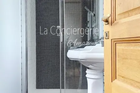 Résidence Aa13 - Le Victor Hugo - S&eacute;jour D&rsquo;exception Dans Un Appartement Historique, Appartement à Ault près des falaises - Photo 7