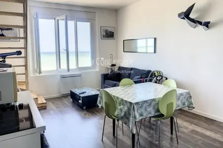 Résidence Al 48 - Duplex Bagatel : Confort & &eacute;vasion Face &agrave; La Mer, Appartement à Le Tréport avec Vue sur Mer - Photo 16