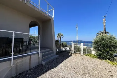 Résidence Le Rivage-le Pradet, Appartement près de la plage de Garonne avec vue sur la mer - Photo 2