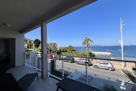 Résidence Le Rivage-le Pradet, Appartement près de la plage de Garonne avec vue sur la mer - Photo 5