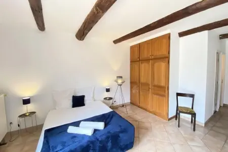 84b7 - Logement Dans Mas De Charme Du Xviii&egrave;me Si&egrave;cle, Mas en Provence avec piscine et spa - Photo 7