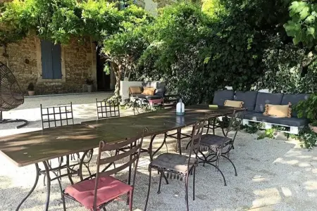 84b7 - Logement Dans Mas De Charme Du Xviii&egrave;me Si&egrave;cle, Mas en Provence avec piscine et spa - Photo 9