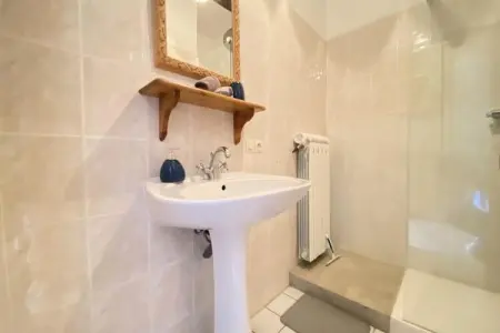84b7 - Logement Dans Mas De Charme Du Xviii&egrave;me Si&egrave;cle, Mas en Provence avec piscine et spa - Photo 37