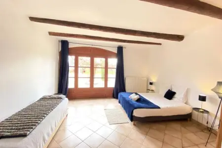 84b7 - Logement Dans Mas De Charme Du Xviii&egrave;me Si&egrave;cle, Mas en Provence avec piscine et spa - Photo 40