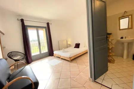 84b7 - Logement Dans Mas De Charme Du Xviii&egrave;me Si&egrave;cle, Mas en Provence avec piscine et spa - Photo 47