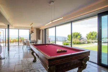 Villa De Haut Standing - 8 Chambres - Piscine, Villa à Gordes avec piscine chauffée et vue imprenable - Photo 8