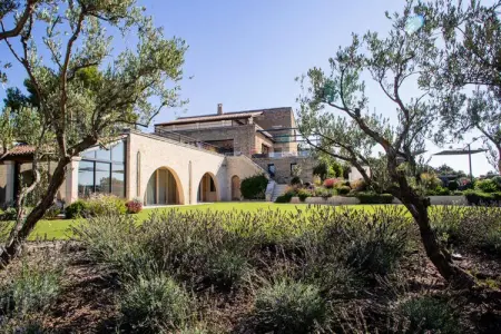 Villa De Haut Standing - 8 Chambres - Piscine, Villa à Gordes avec piscine chauffée et vue imprenable - Photo 12