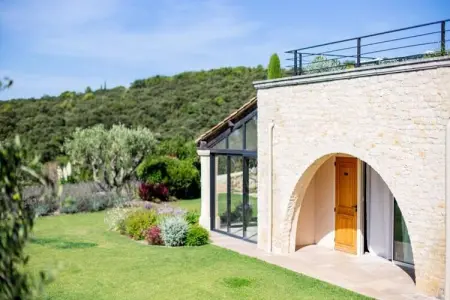 Villa De Haut Standing - 8 Chambres - Piscine, Villa à Gordes avec piscine chauffée et vue imprenable - Photo 17