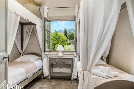 Loggia 7 Cypr&egrave;s | R&eacute;sidence Les Petitons, Appartement à Oppède avec piscine chauffée - Photo 2
