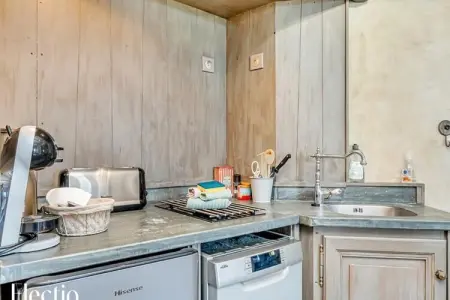 Loggia 9 Pin | R&eacute;sidence Les Petitons, Appartement à Oppède avec piscine chauffée - Photo 3