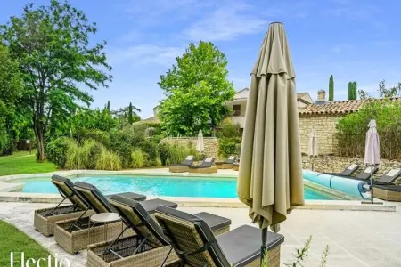 Loggia 9 Pin | R&eacute;sidence Les Petitons, Appartement à Oppède avec piscine chauffée - Photo 20