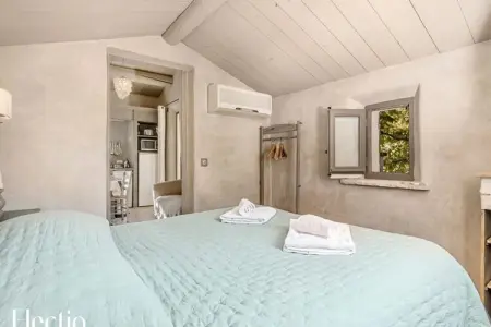 Loggia 11 Platane | R&eacute;sidence Les Petitons, Appartement à Oppède avec piscine chauffée - Photo 7
