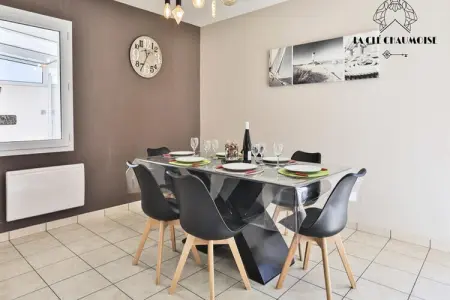Maison à Les Sables d'Olonne, Villa aux Sables avec piscine et jacuzzi - Photo 10
