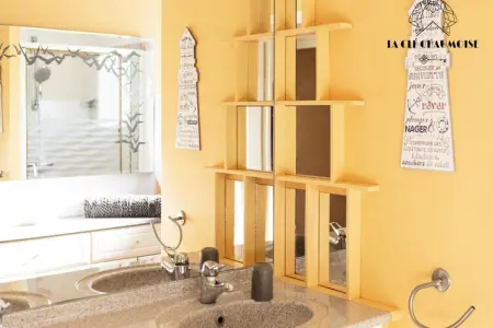 Maison à Les Sables d'Olonne, Villa aux Sables avec piscine et jacuzzi - Photo 26