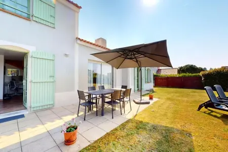 Maison à L'Aiguillon-sur-Vie, Villa proche Coex avec piscine et golf - Photo 9