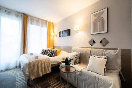 Paris Porte De Versailles Cosy Lodge 1 Appart H&ocirc;tel Parking, Wifi 4 Pers, Appartement près de la Porte de Versailles - Photo 1