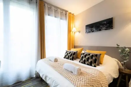 Paris Porte De Versailles Cosy Lodge 1 Appart H&ocirc;tel Parking, Wifi 4 Pers, Appartement près de la Porte de Versailles - Photo 3