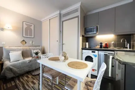 Paris Porte De Versailles Cosy Lodge 1 Appart H&ocirc;tel Parking, Wifi 4 Pers, Appartement près de la Porte de Versailles - Photo 10
